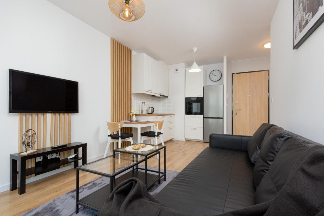 Forum Wola Jana Kazimierza Apartment By Noclegi Renters ワルシャワ エクステリア 写真