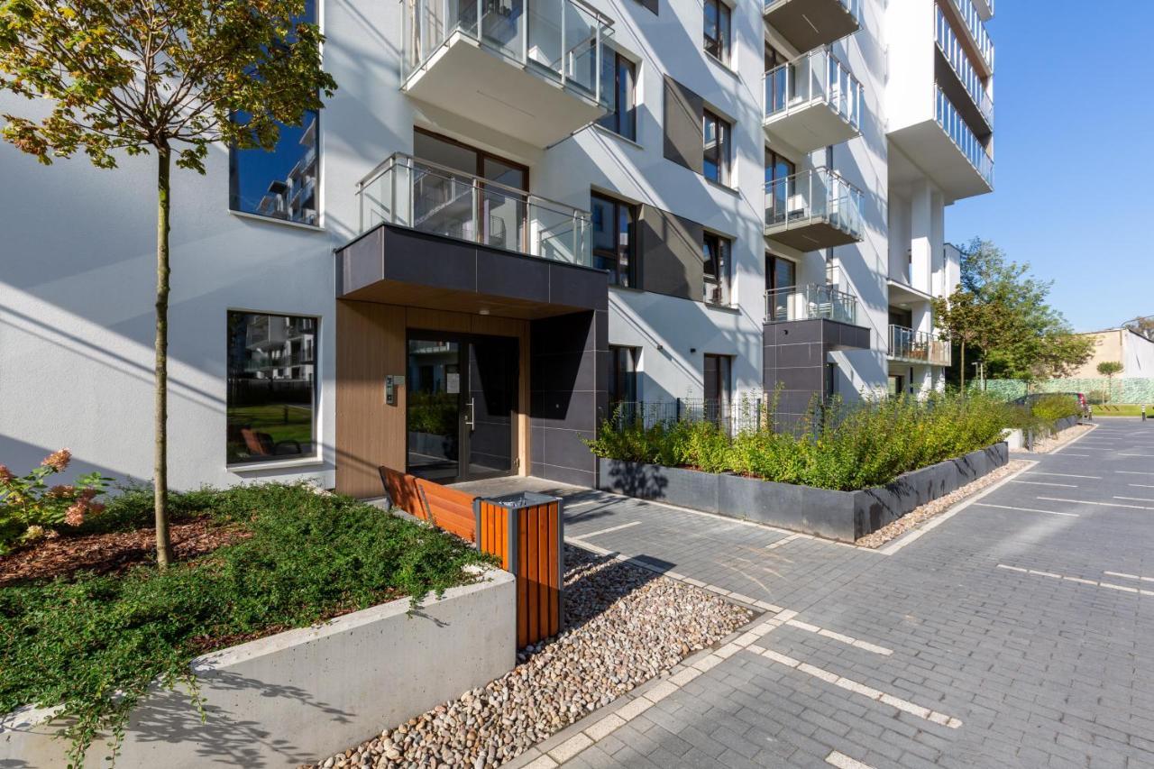Forum Wola Jana Kazimierza Apartment By Noclegi Renters ワルシャワ エクステリア 写真