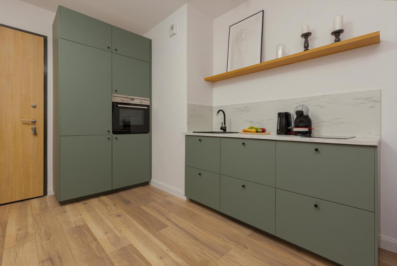 Forum Wola Jana Kazimierza Apartment By Noclegi Renters ワルシャワ エクステリア 写真