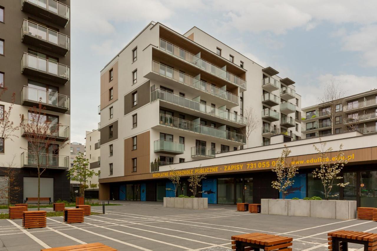 Forum Wola Jana Kazimierza Apartment By Noclegi Renters ワルシャワ エクステリア 写真