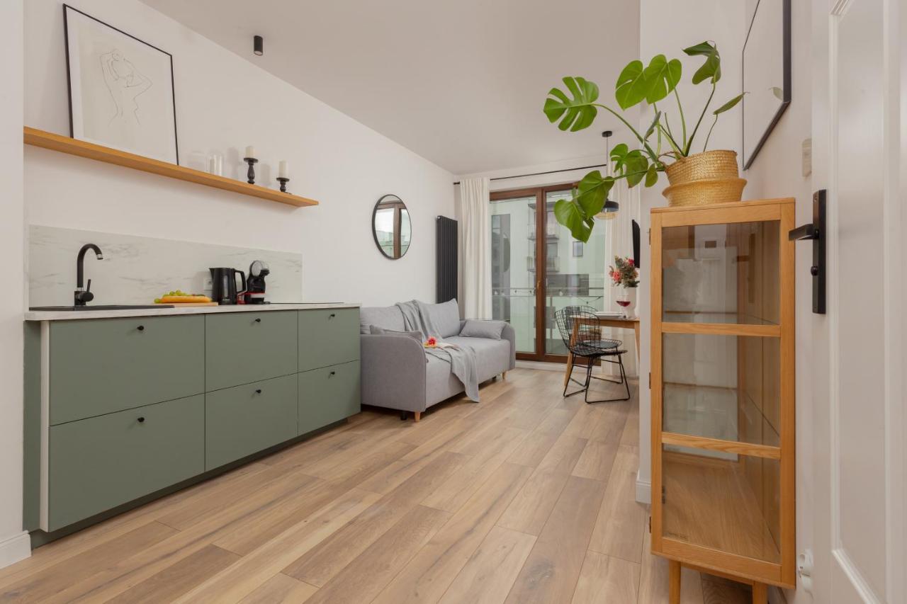 Forum Wola Jana Kazimierza Apartment By Noclegi Renters ワルシャワ エクステリア 写真